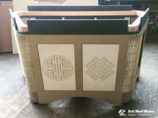 Living Hinge and Laser Engraving